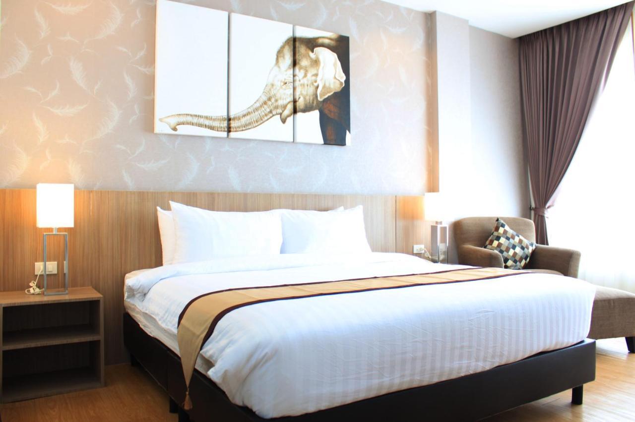 Sr Boutique Hotel 타케크 외부 사진