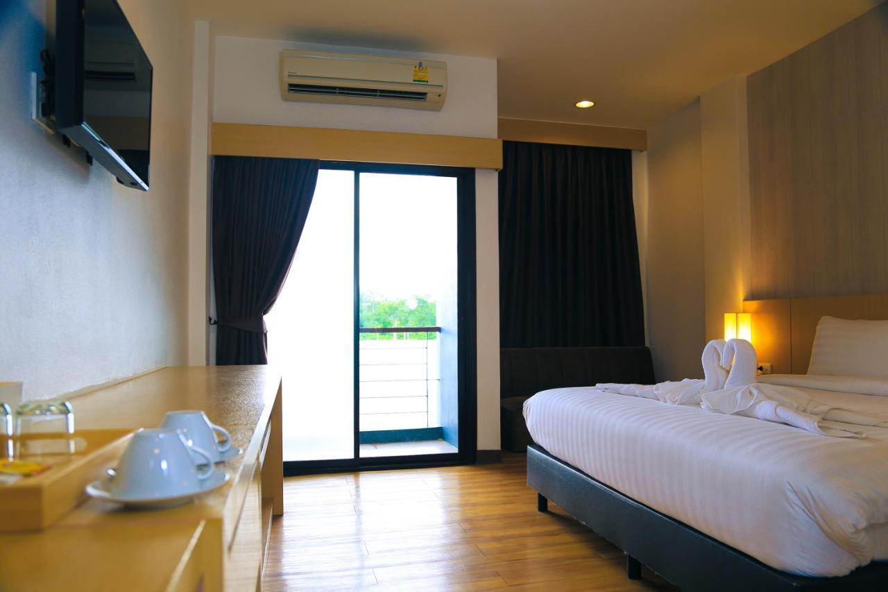 Sr Boutique Hotel 타케크 외부 사진