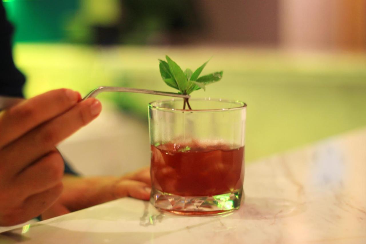 Sr Boutique Hotel 타케크 외부 사진